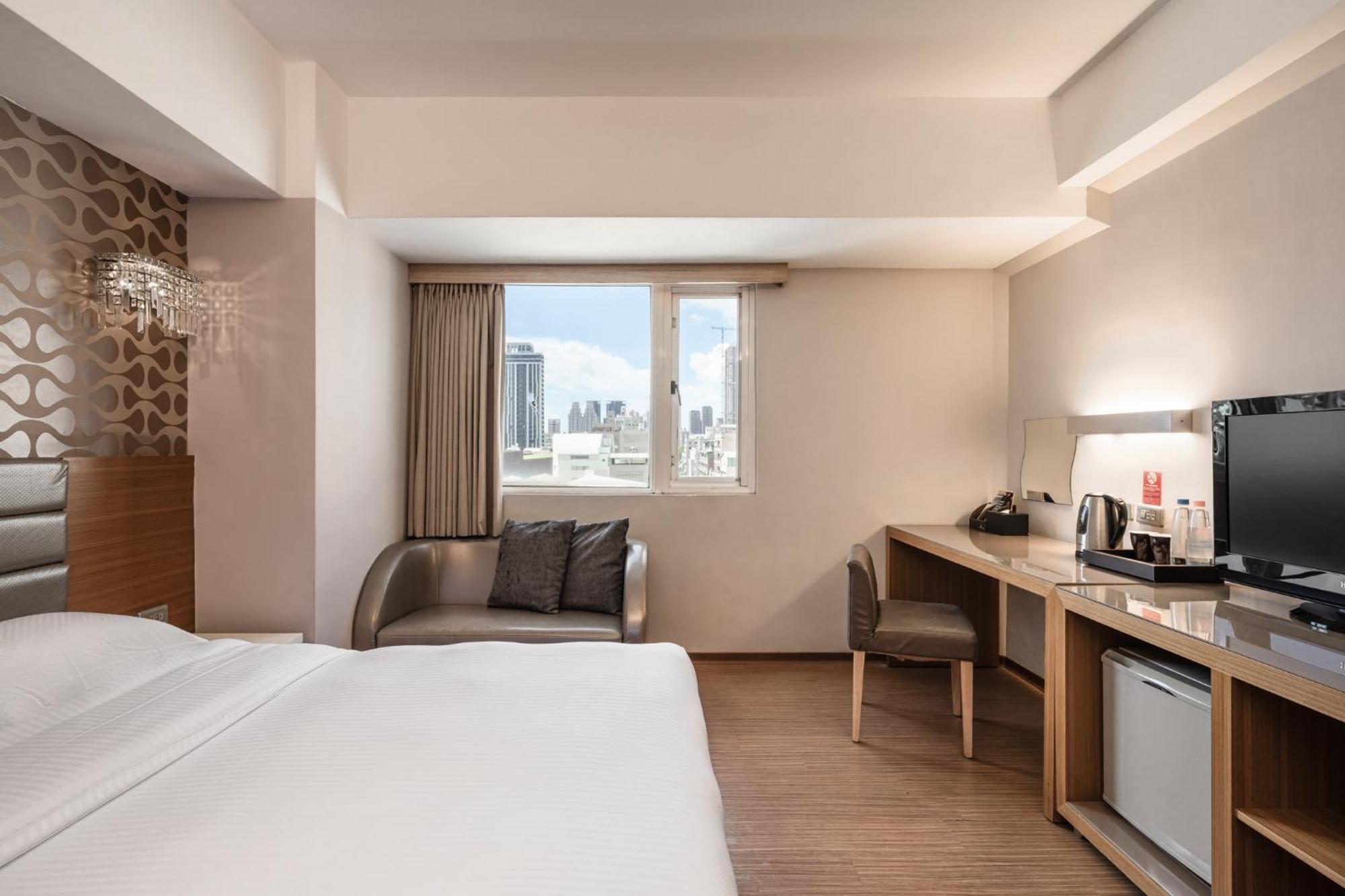 The Riverside Hotel Esthetics Kaohsiung Exterior foto